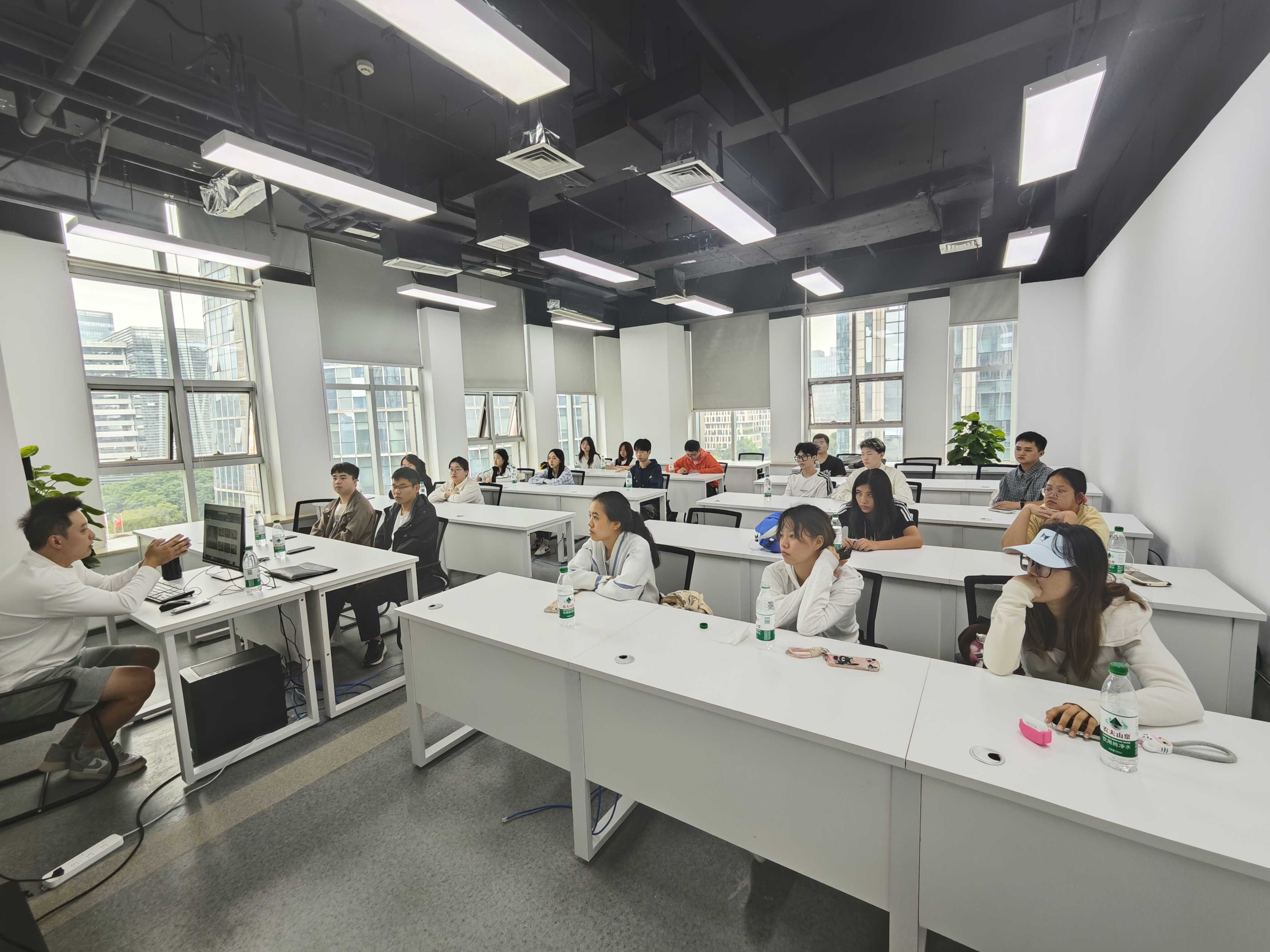 75772b64f1b8f646623c062e302c40f 75772b64f1b8f646623c062e302c40f