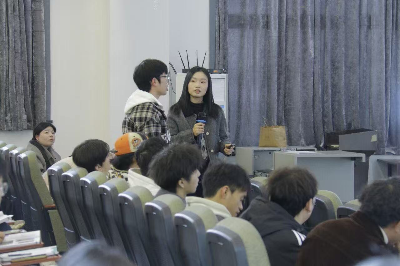 观摩赋能，范例驱动：设计艺术学院教学观摩活动开启课堂进阶新篇章（1)