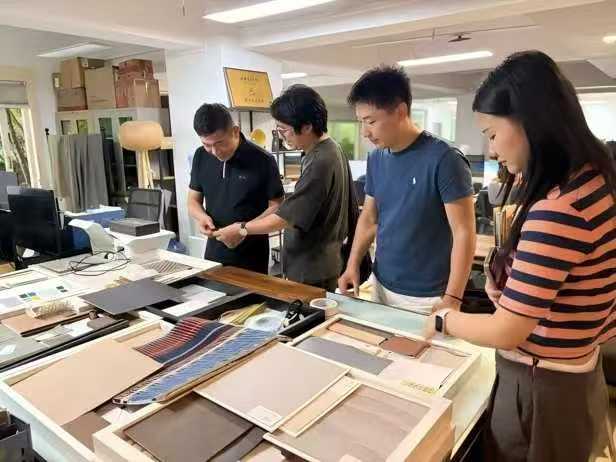 访企问需探新路 AI赋能促教学——设计艺术学院环境设计专业赴上意艺术设计有限公司调研交流 (1)