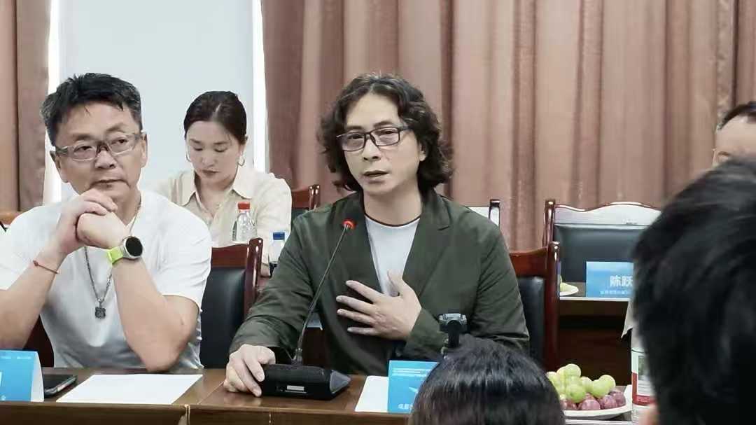 设计艺术学院受邀参加四川创意设计企业产教融合恳谈会 (6) 设计艺术学院受邀参加四川创意设计企业产教融合恳谈会 (6)