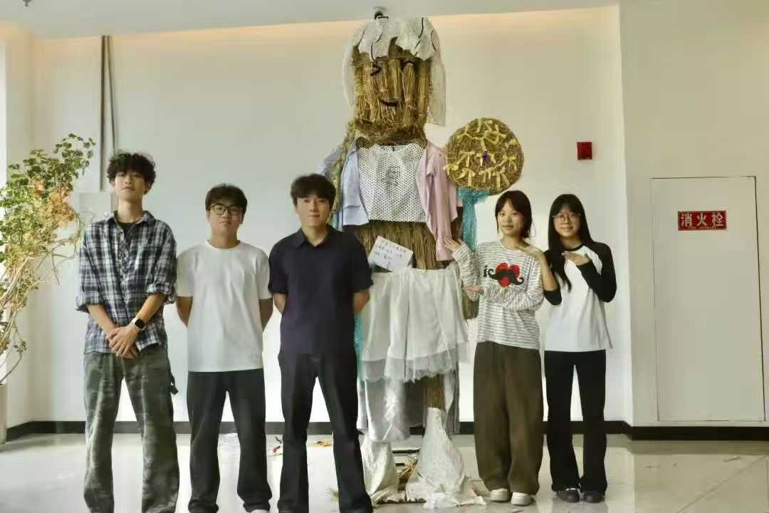 产教融合育新苗 大地艺境启匠心｜设计艺术学院携手知名艺术家开展乡村美育共创实践教学 (2)