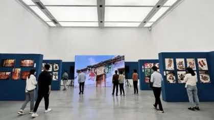 数智赋能非遗传承:我院教师参与四川艺术基金项目剪纸数字展在蓉启幕3 数智赋能非遗传承:我院教师参与四川艺术基金项目剪纸数字展在蓉启幕3