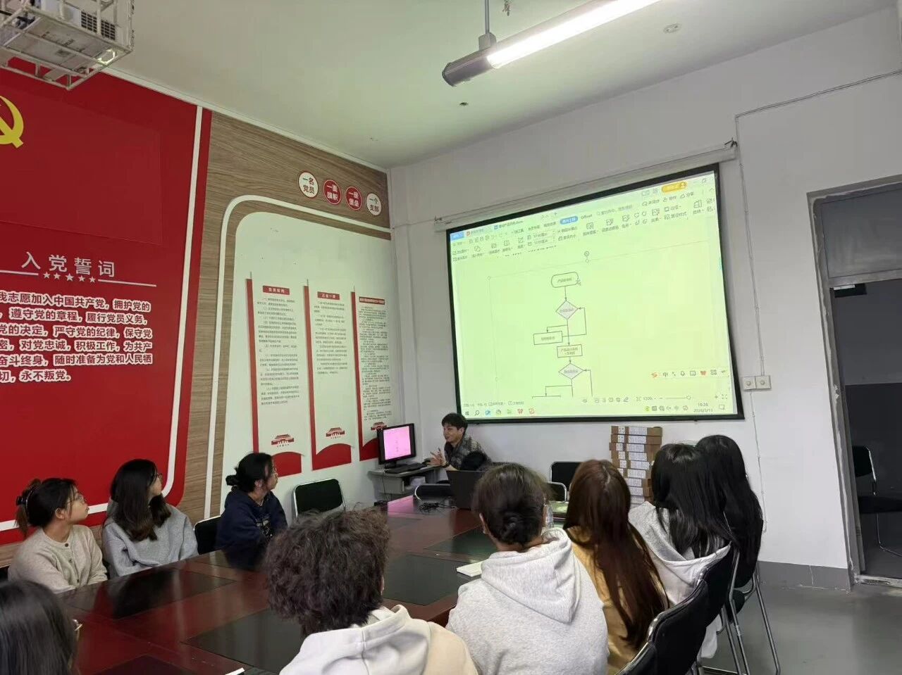 校企联动共赢未来：“小设会” 工作室以真实项目锻造设计人才2