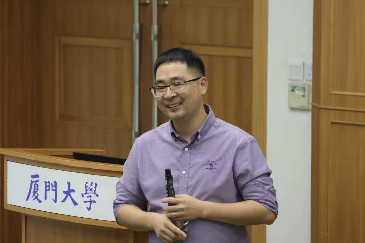 赋能AI 教学 驱动教研创新 —— 我院教师参加高校人工智能专题研修班 (3) 赋能AI 教学 驱动教研创新 —— 我院教师参加高校人工智能专题研修班 (3)