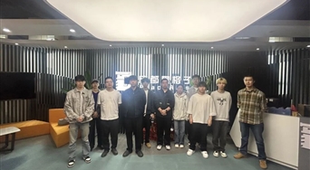回访促深化 合作启新程——设计艺术学院赴成都黑格子科技有限公司开展校企合作回访调研