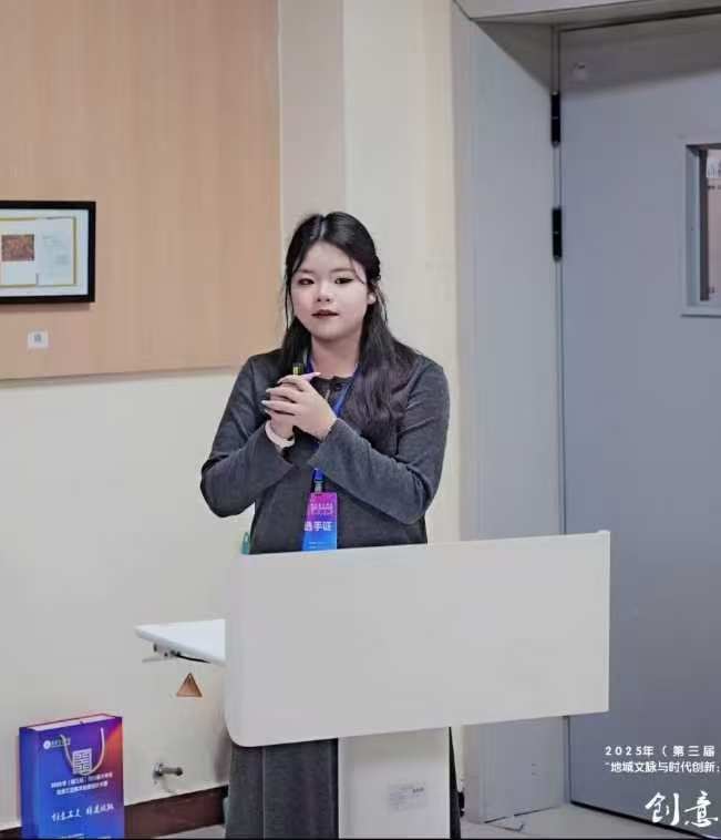 榜样领航，逐光而行—— 服装与服饰设计专业优秀学生风采 (2)