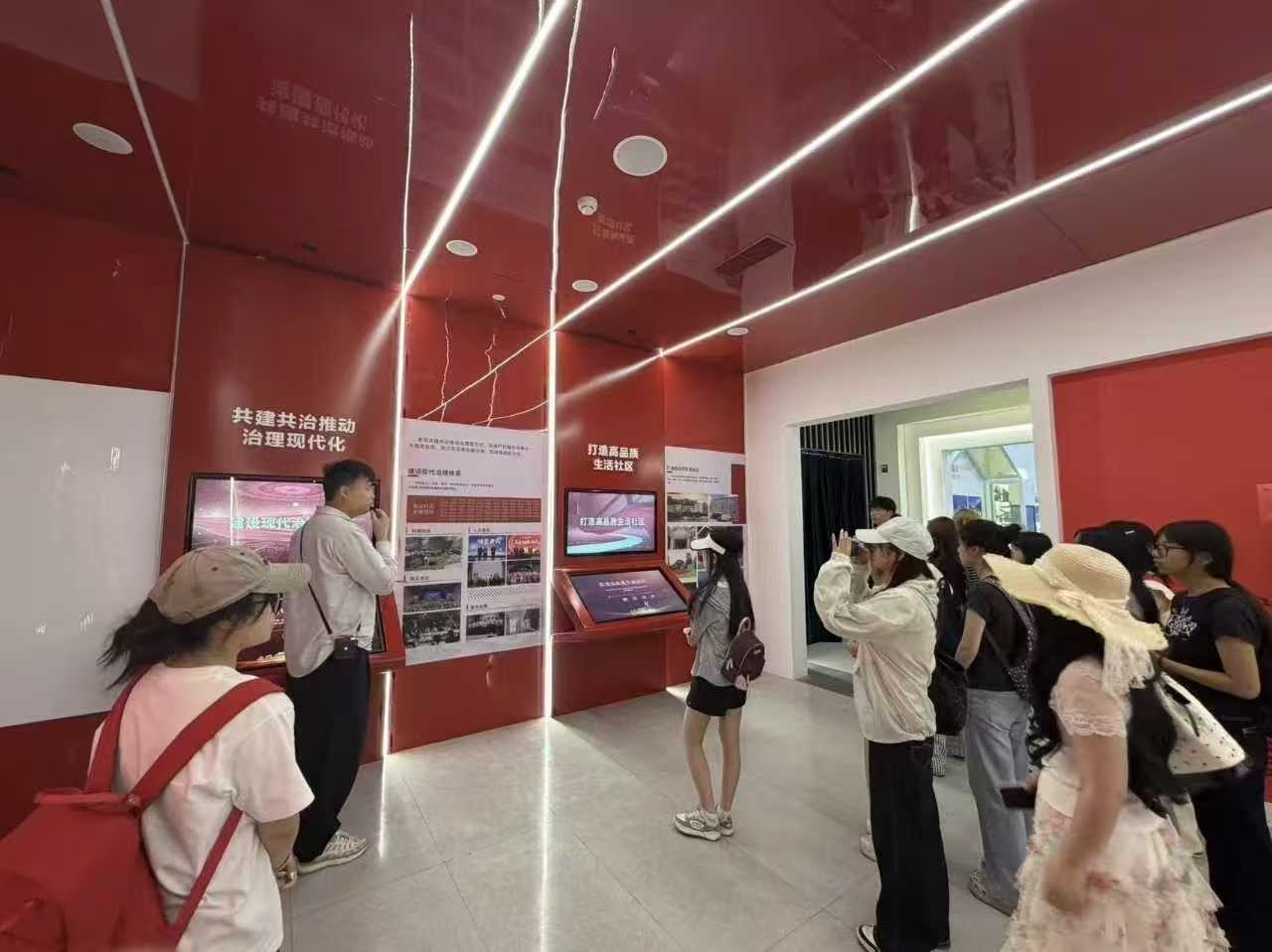 乡野寻灵感，设计助振兴｜设计艺术学院师生赴四川宝山村庄发展学院实践调研圆满落幕 (3)
