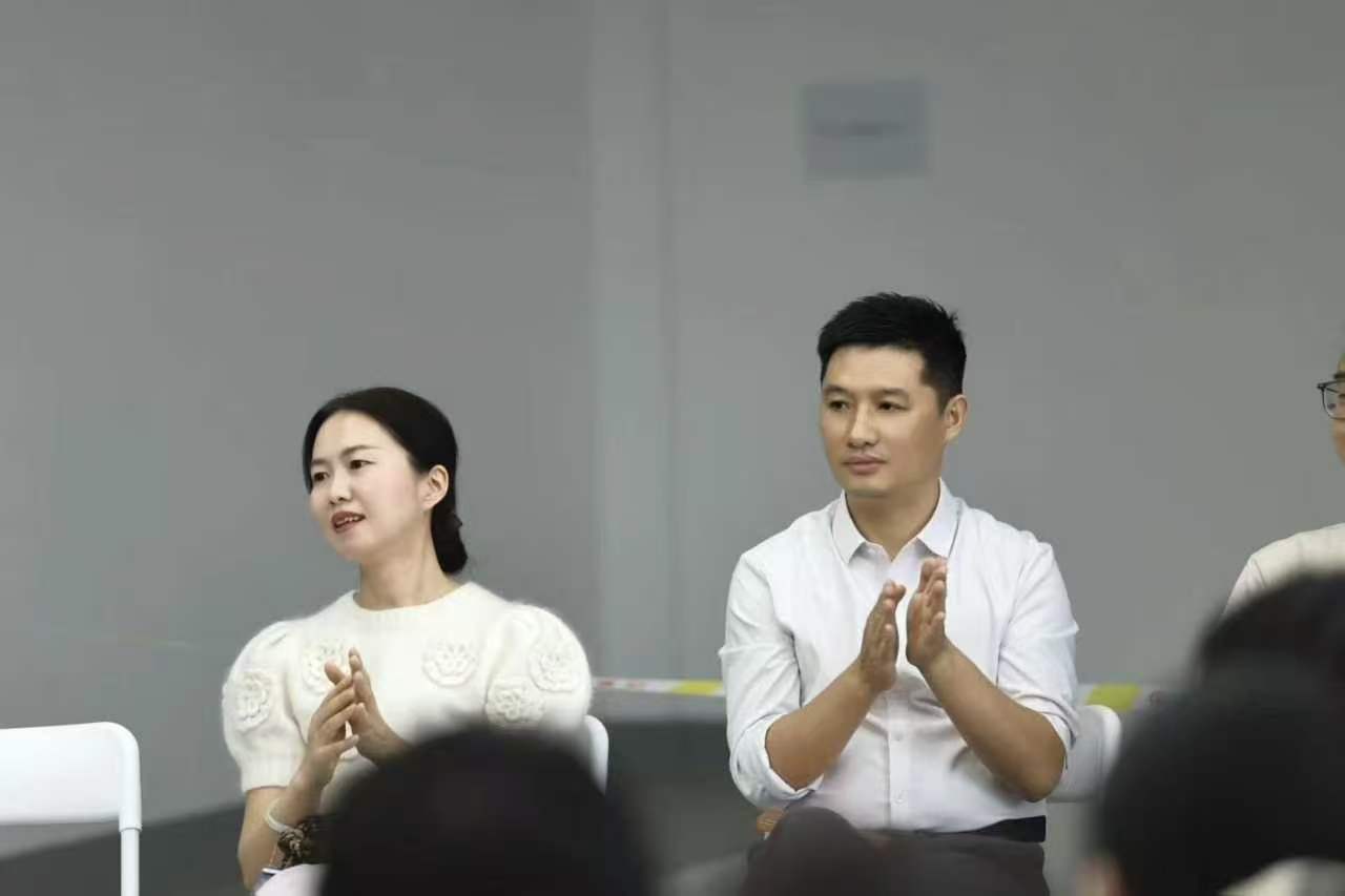 感恩母校逐梦前行·凝心建言共话成长｜设计艺术学院2026届毕业生代表座谈会圆满落幕 (5)