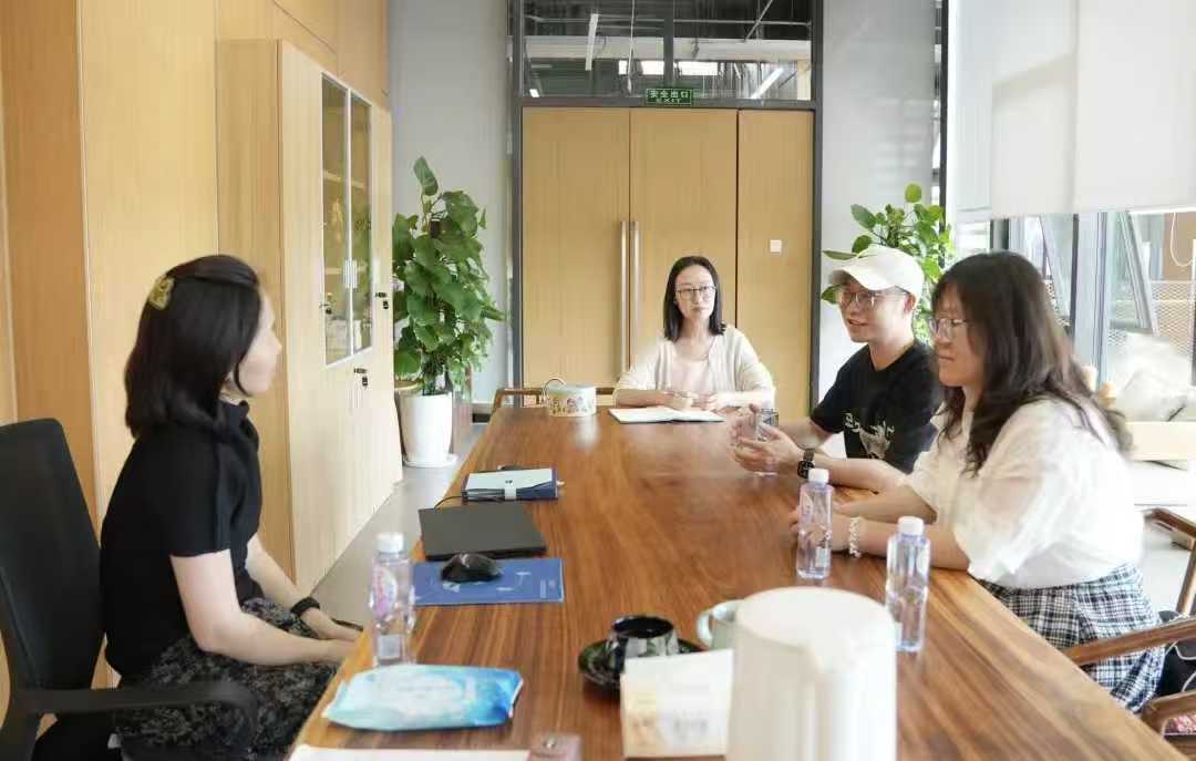 访企拓岗促合作  产教融合育英才——我院教师赴天府农博园开展校企走访交流活动 (2)